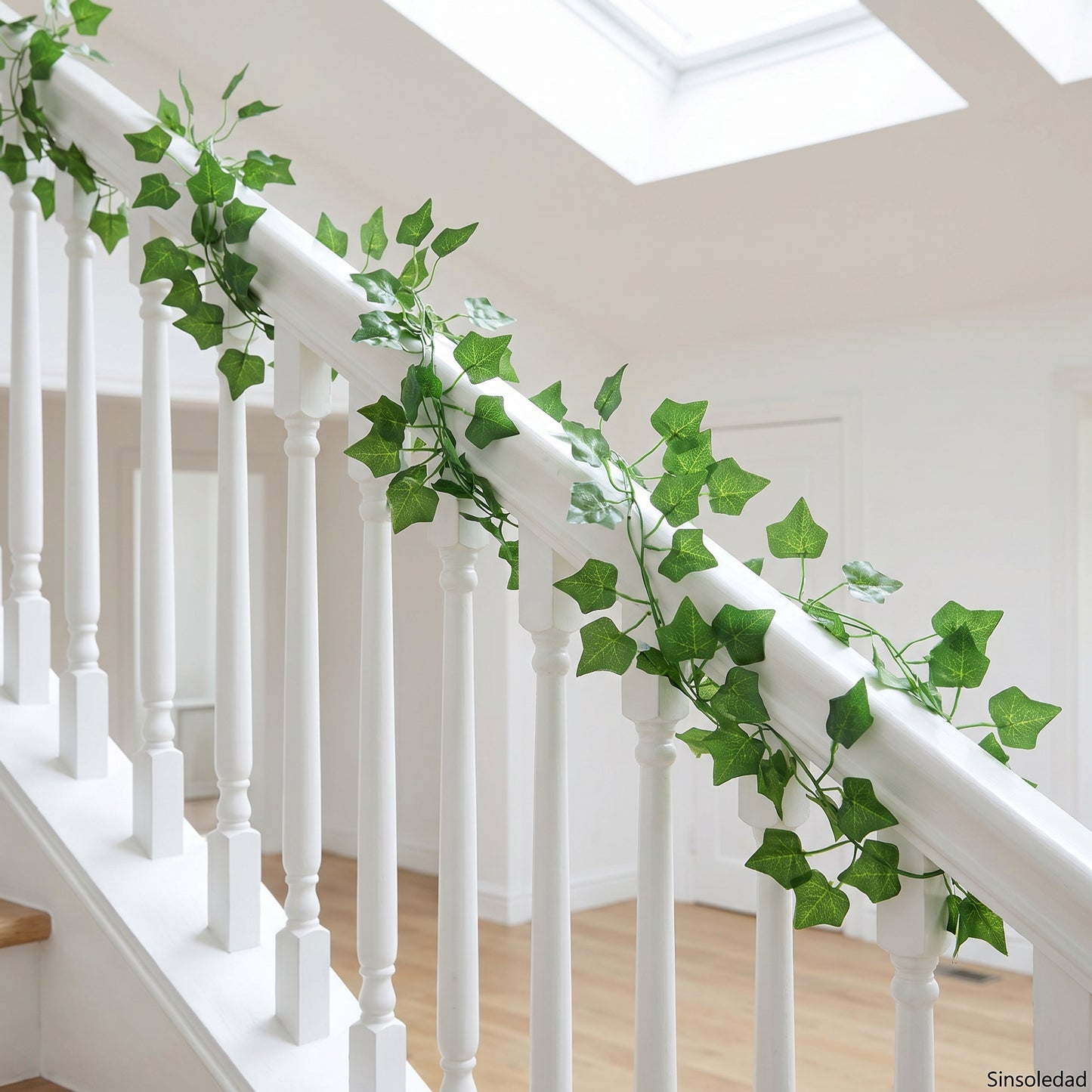 12 Pcs 2.4m/94.5inch Artificial Ivy Garland, Realistic Fake Ivy Vines, Green Faux Hanging Plant for Home Balcony Wedding Party Wall Decor